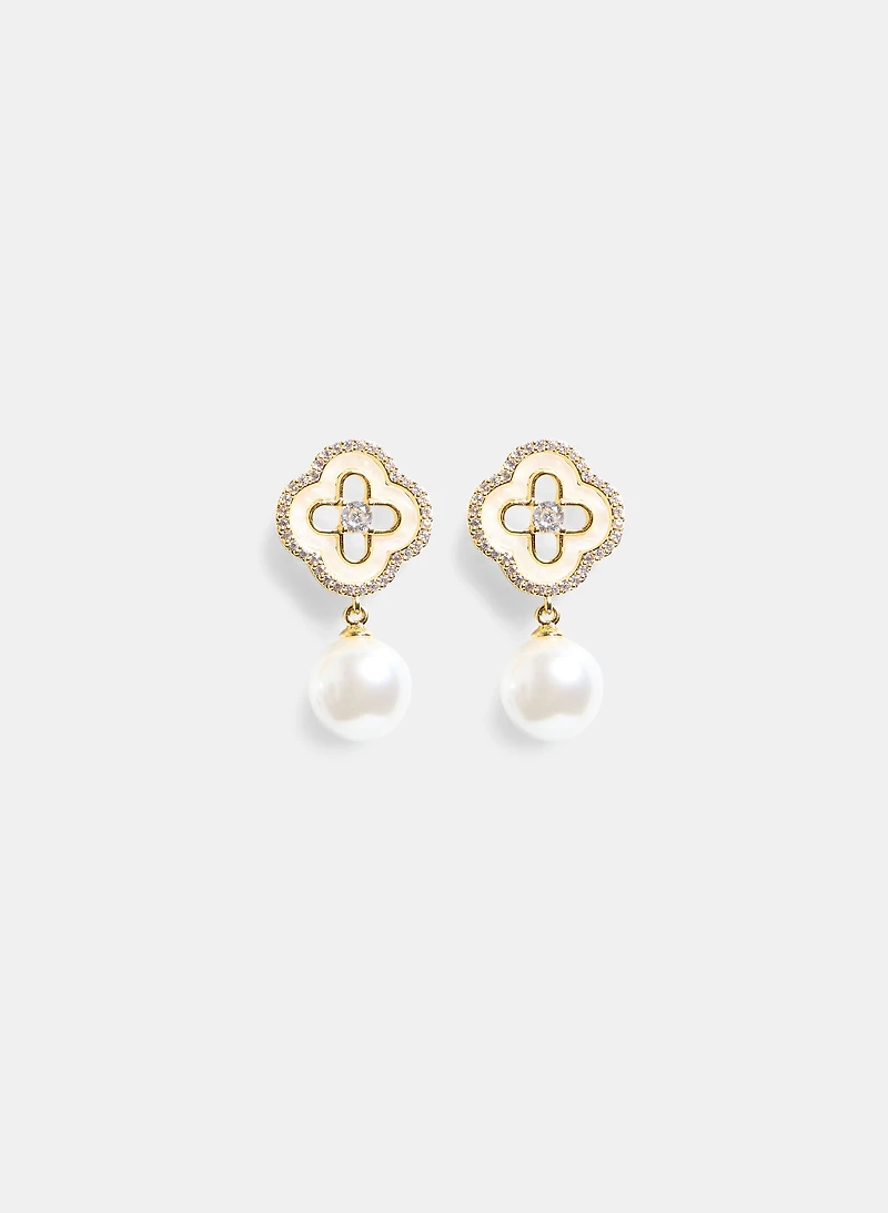 Pearl Drop Earrings