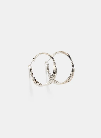 Boucles d'oreilles en anneaux torsadés