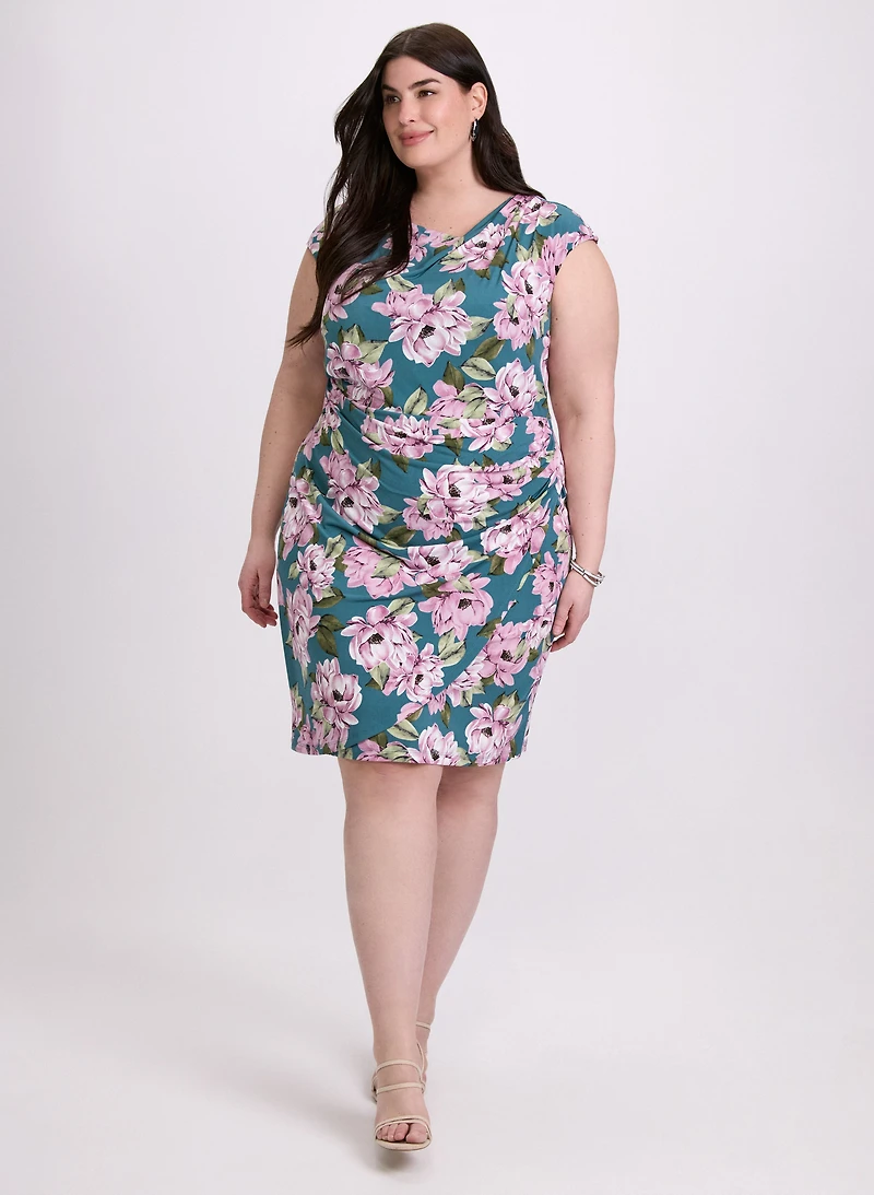 Robe florale à effet drapé