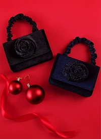 Dans le sac-7030779-0856-010-LOOK5