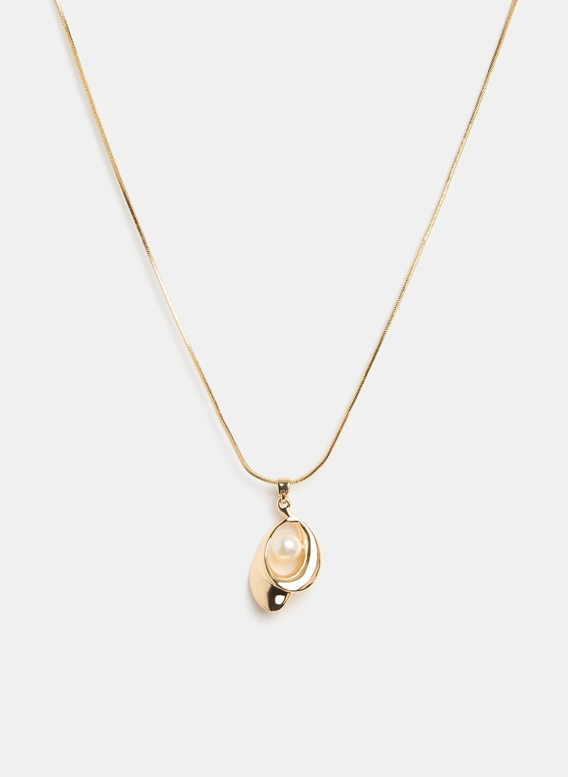Twist Teardrop Pendant Necklace