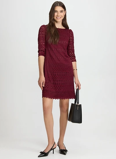 Robe cocktail en dentelle