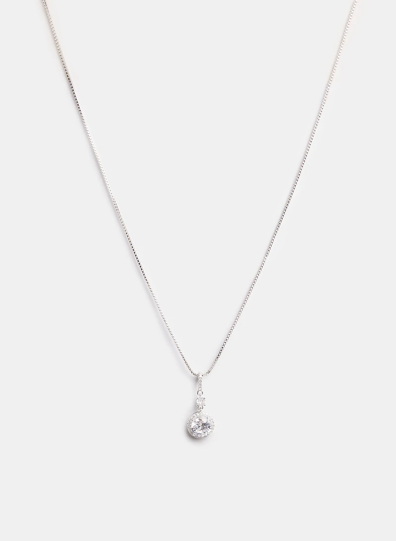 Collier à pendentif rond à cristaux