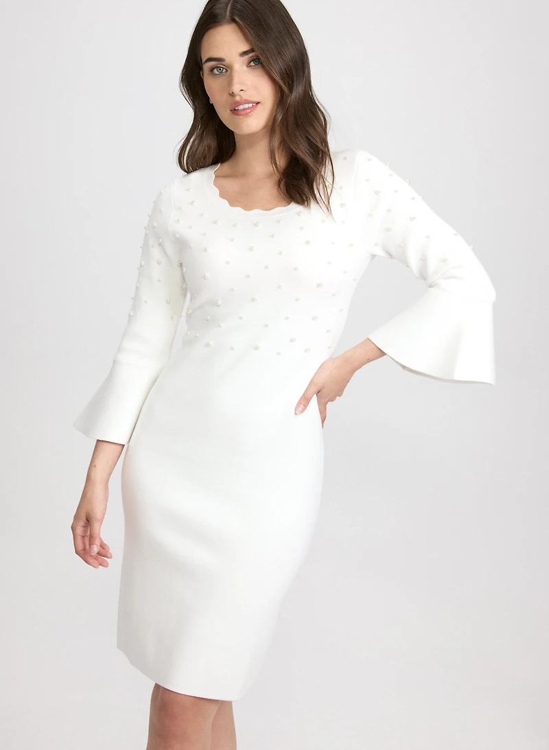 Robe-pull ornée de perles