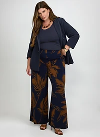 Blazer à revers cranté et pantalon à motif floral