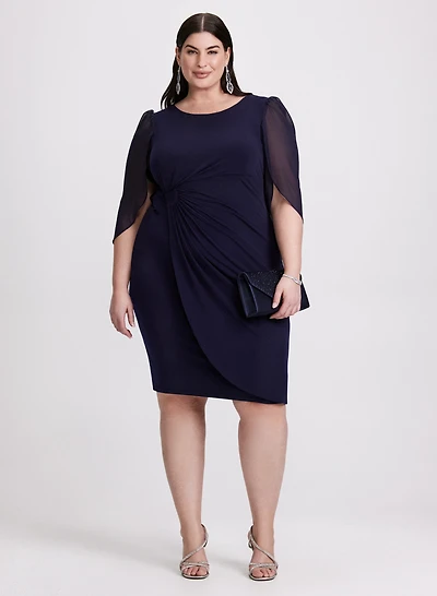 Robe drapée à manches transparentes