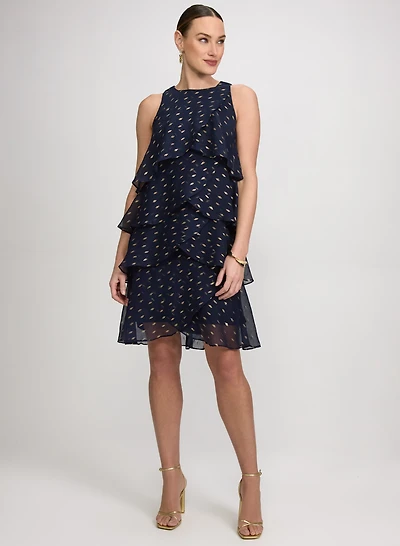 Robe étagée à motif métallique