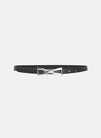 Ceinture mince à détail en boucle