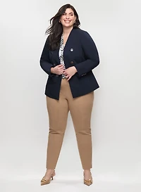 Blazer avec boutons contrastants et pantalon à détail bouton