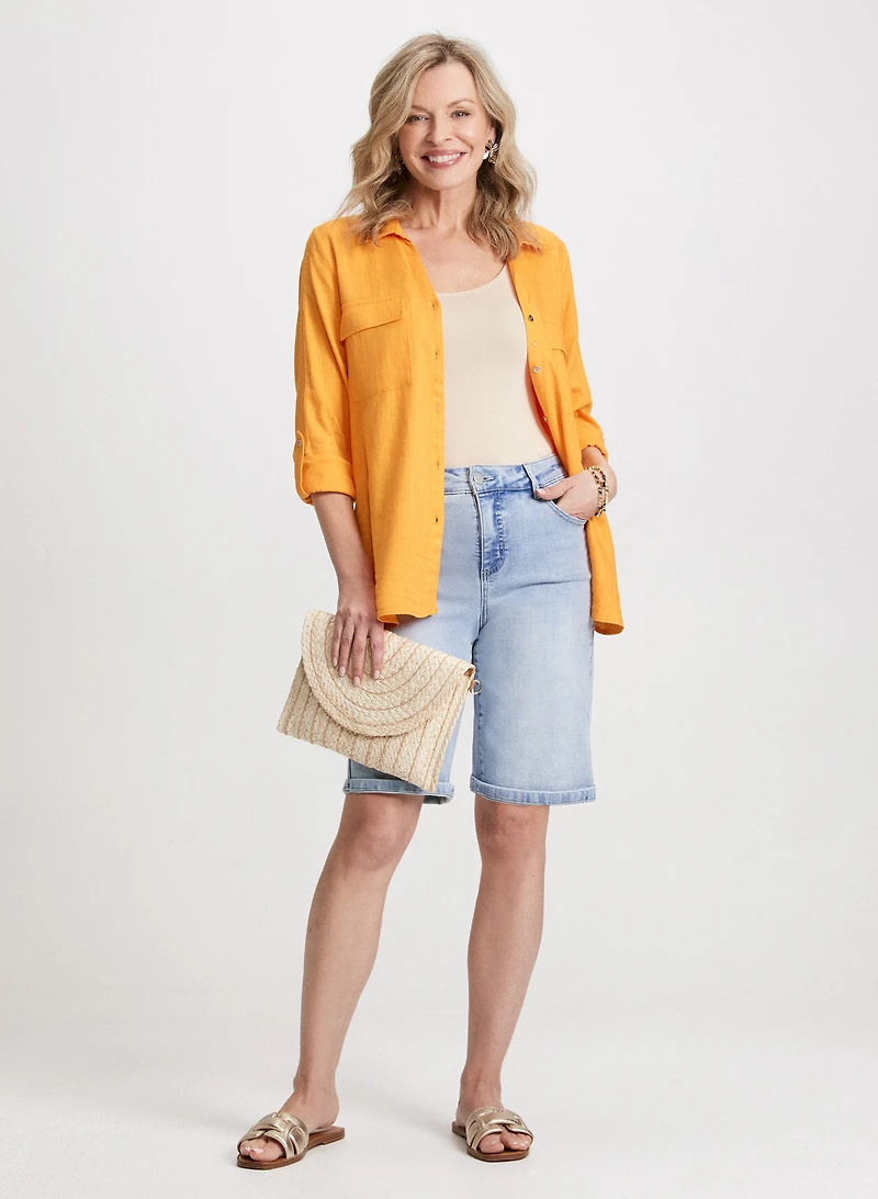 Blouse à manches roulées et bermuda en denim