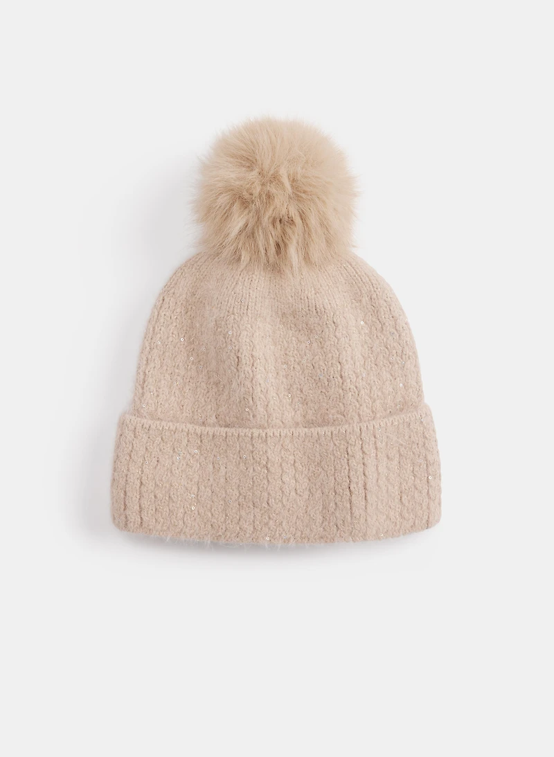 Cable Knit Tuque