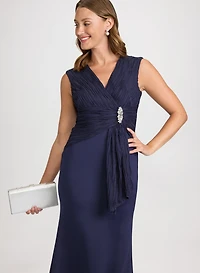 Special Occasion Sleeveless V-Neck