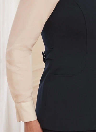 Louben - Sleeveless Button Front Vest