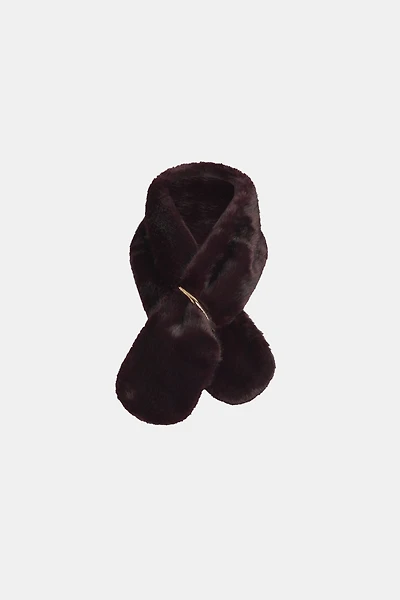 Foulard en fausse fourrure