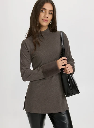 Pull à poignets en fausse fourrure