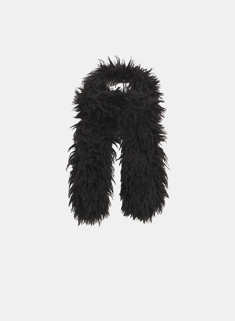 Foulard en fausse fourrure