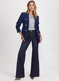 Blazer et jean à pattes de boutonnage