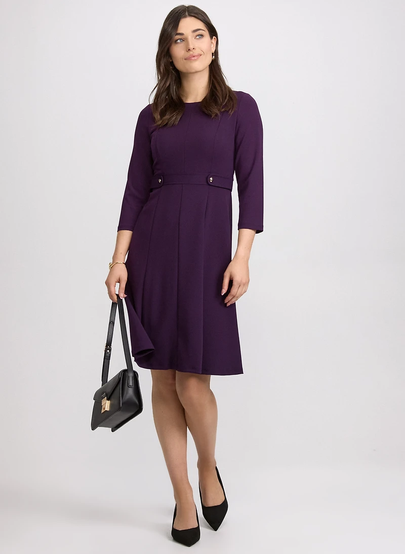 Robe midi ajustée et évasée