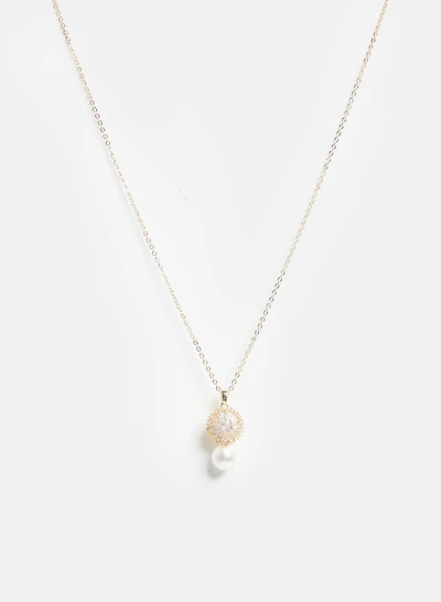 Collier à pendentif en perle et pierre