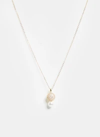 Collier à pendentif en perle et pierre