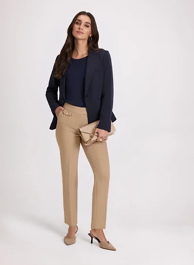 Veste à col cranté et pantalon étroit à boutons