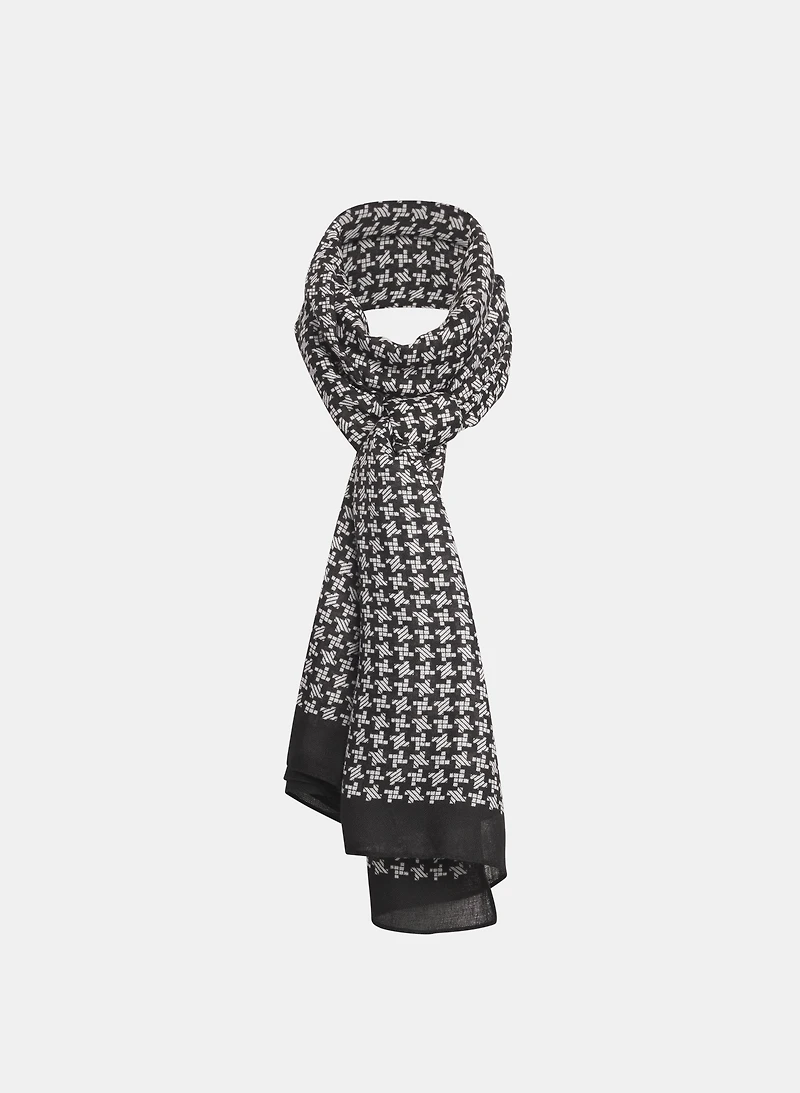 Houndstooth Print Scarf