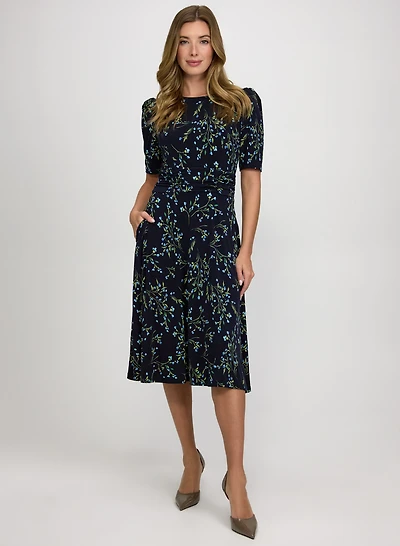 Robe à motif floral