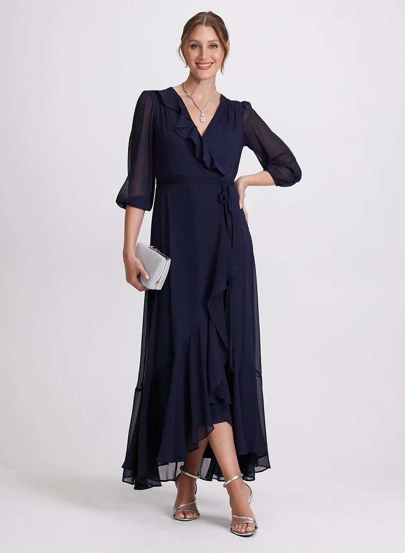 Robe en chiffon à volants avant