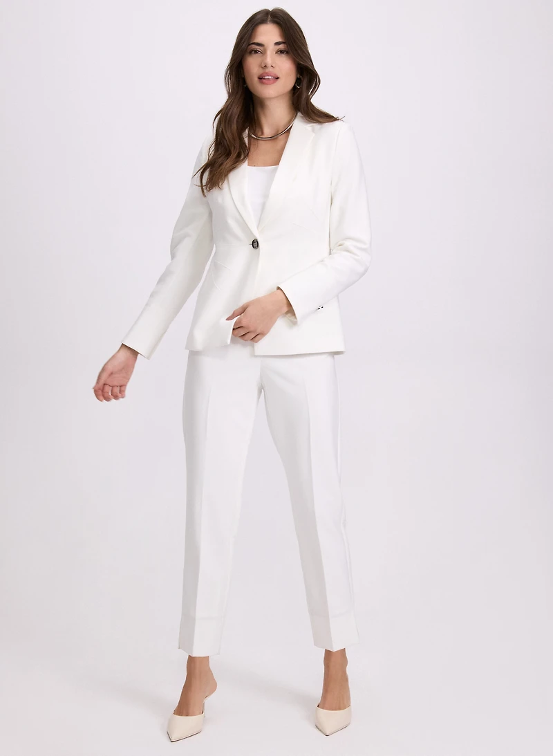 Blazer à bouton unique et pantalon à jambe étroite