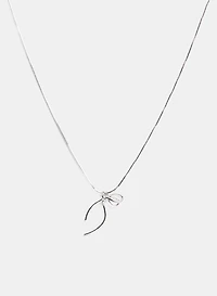 Collier à pendentif de boucle