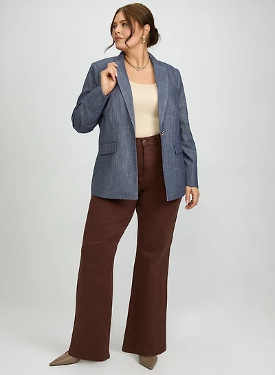 Blazer à bouton unique et jean semi-évasé