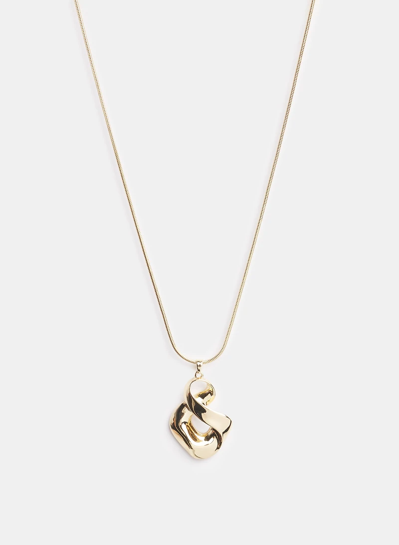 Twisted Pendant Necklac