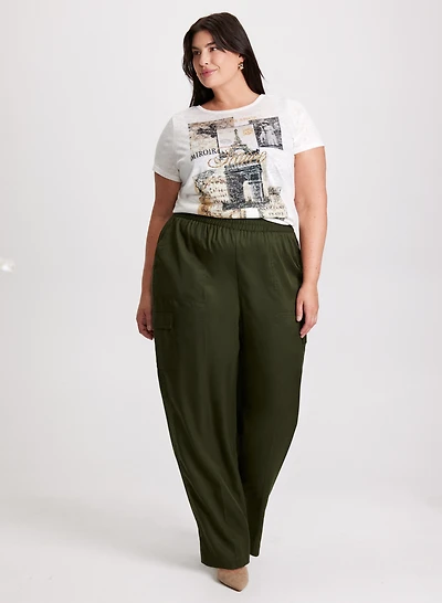 T-shirt à imprimé Paris et pantalon cargo