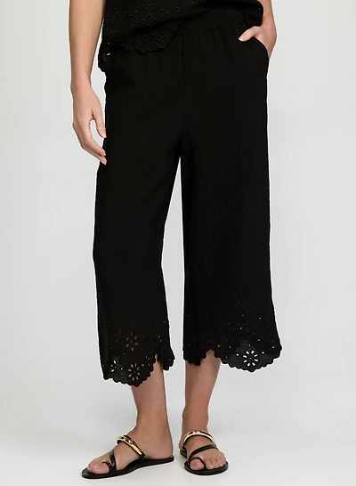 Scalloped Wide-Leg Capris