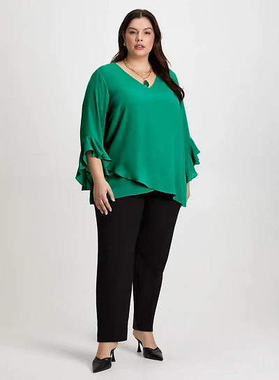 Haut effet croisé et pantalon coupe cité