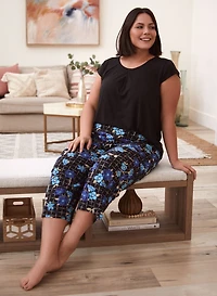 Ensemble pyjama haut et capri à motifs