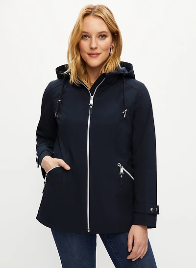 Manteau court à capuche et cordons