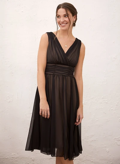 Robe midi à matière plissée