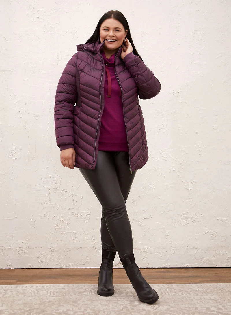 Manteau court à chevrons en duvet végane