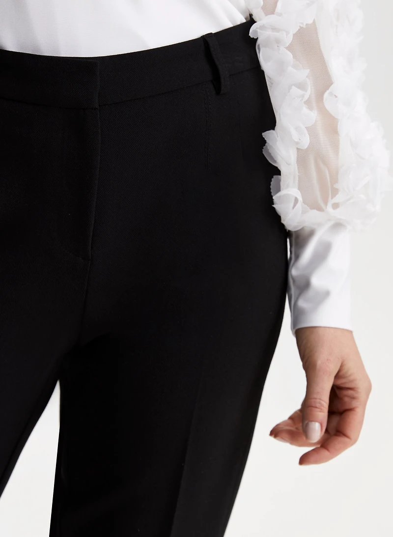 Pantalon coupe cité jambe droite