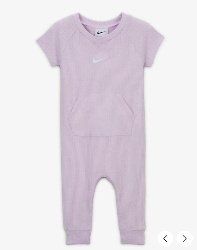 Nike Essentials Baby