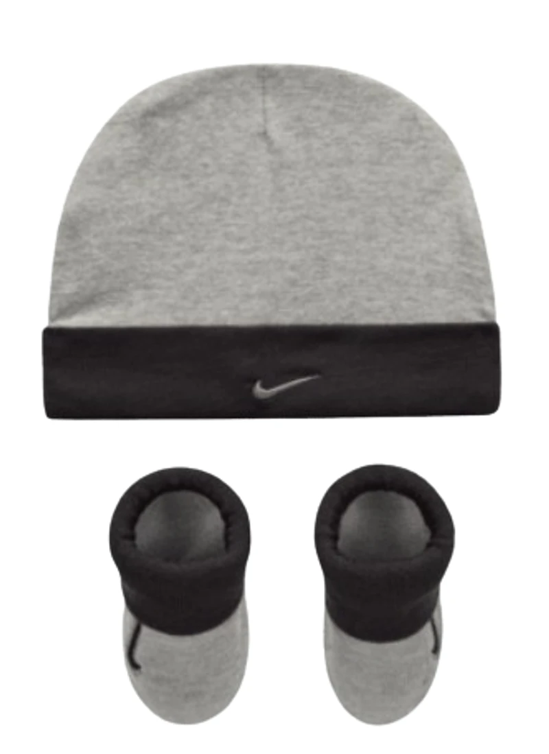 Nike newborn