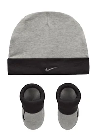 Nike newborn