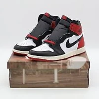Jordan 1 High OG Black Toe