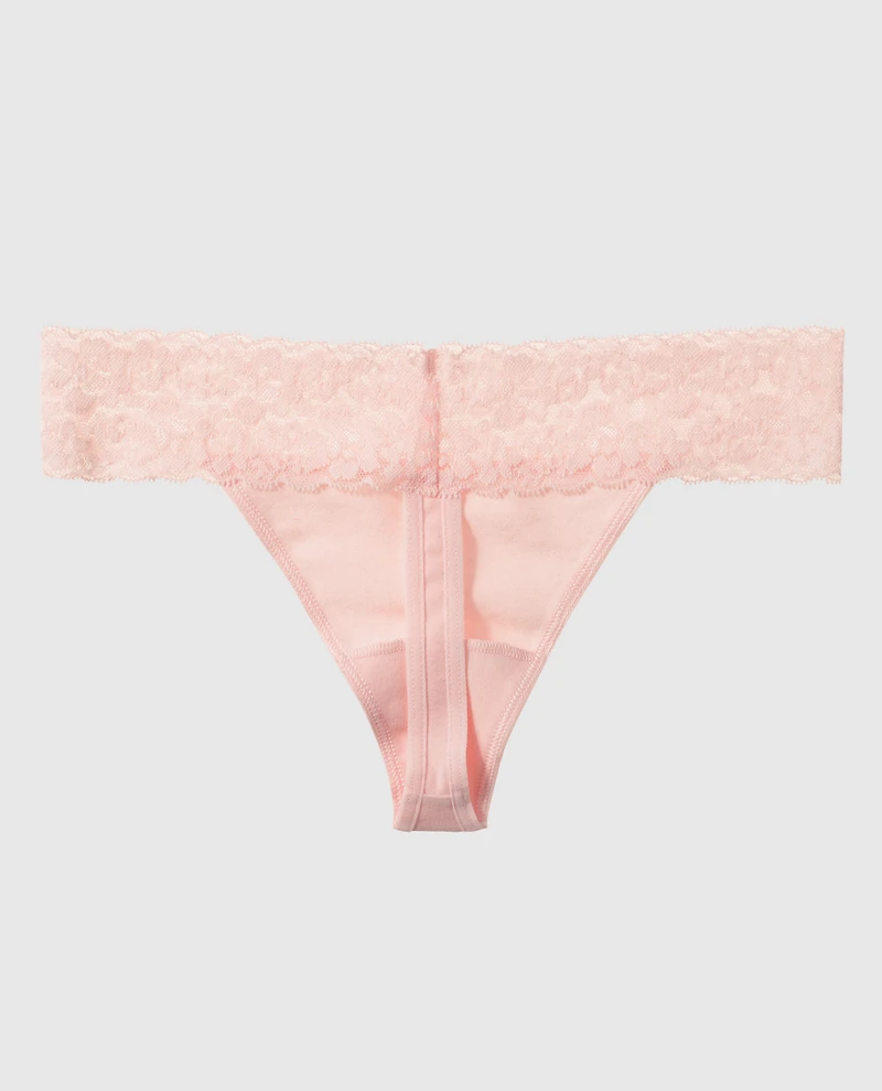 Tanga avec bordure en dentelle
