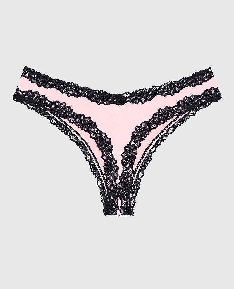Tanga avec bordure en dentelle rose indiscret