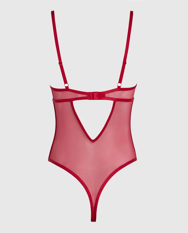 Combiné en filet non doublé avec rosettes rouge cosmo