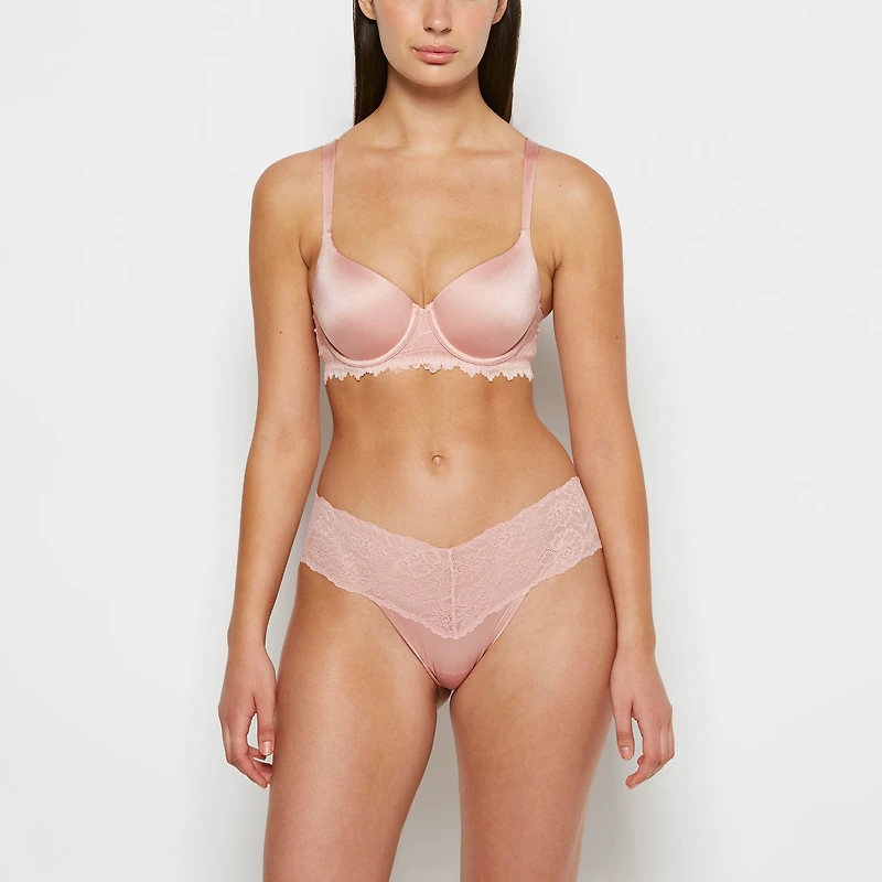 Soutien-gorge couvrant parfait en Rose Majestueux