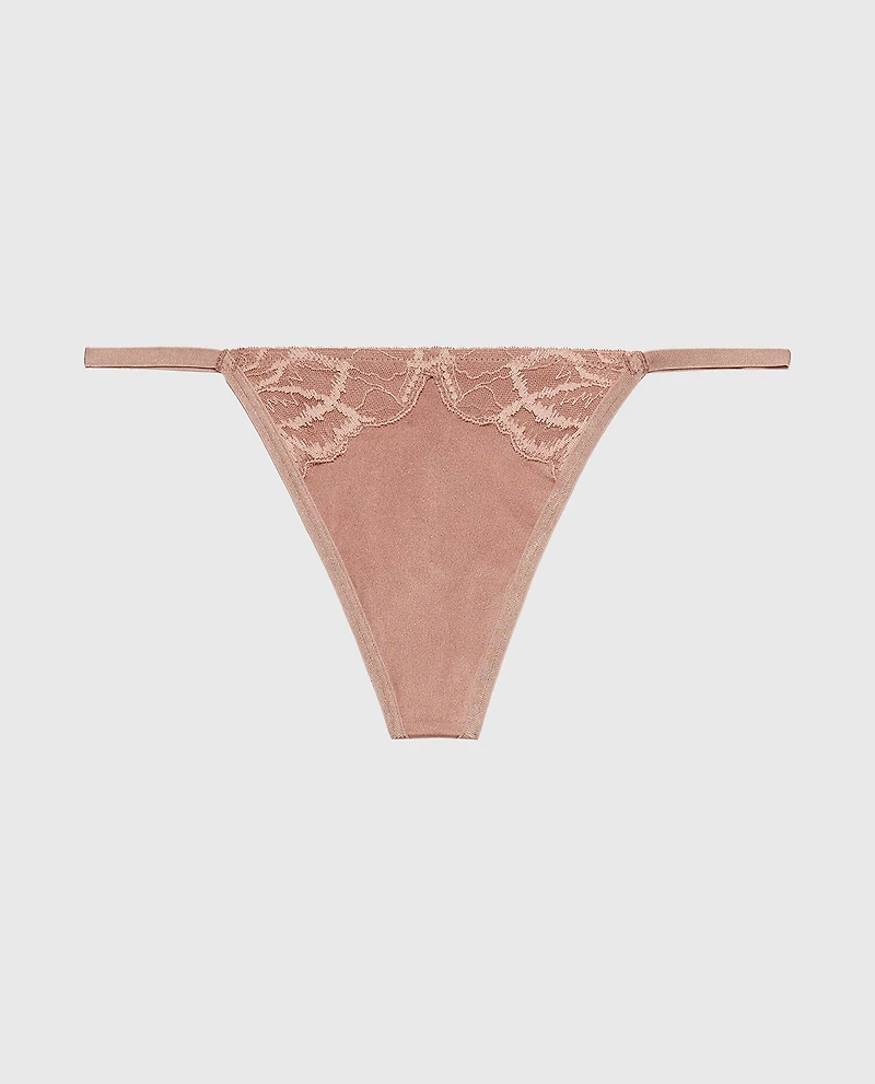 Diva G-String with Lush Lace Deer