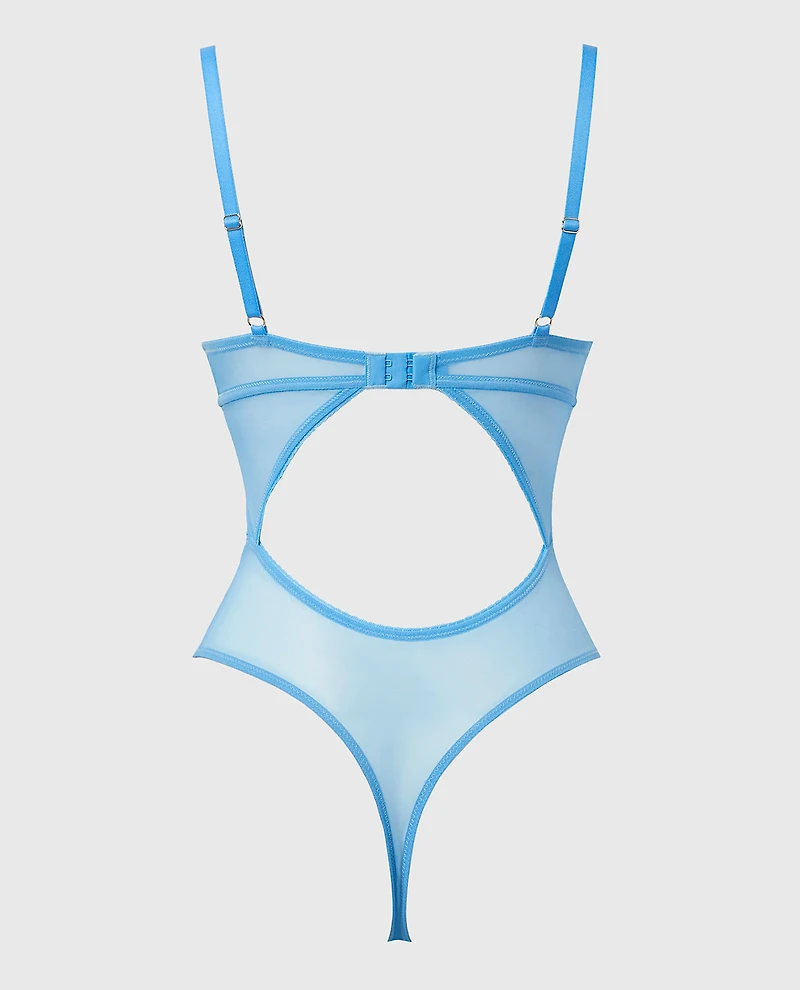 Combiné pigeonnant plongeant en dentelle somptueuse bleu azur